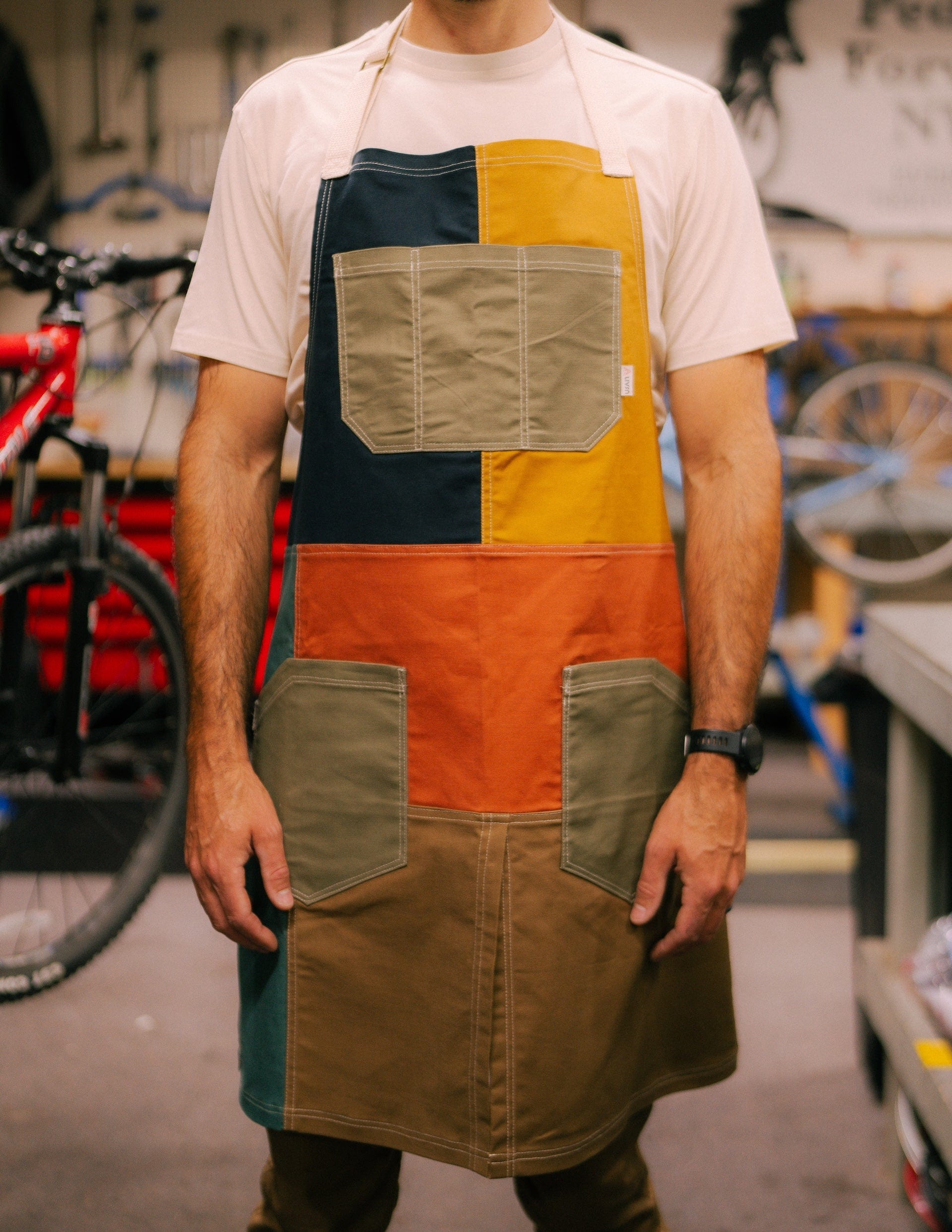 LIVSN Flex Canvas Apron