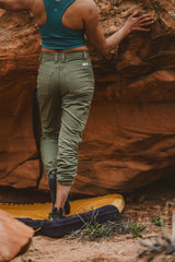 LIVSN Bottoms Women's Flex Canvas Pants