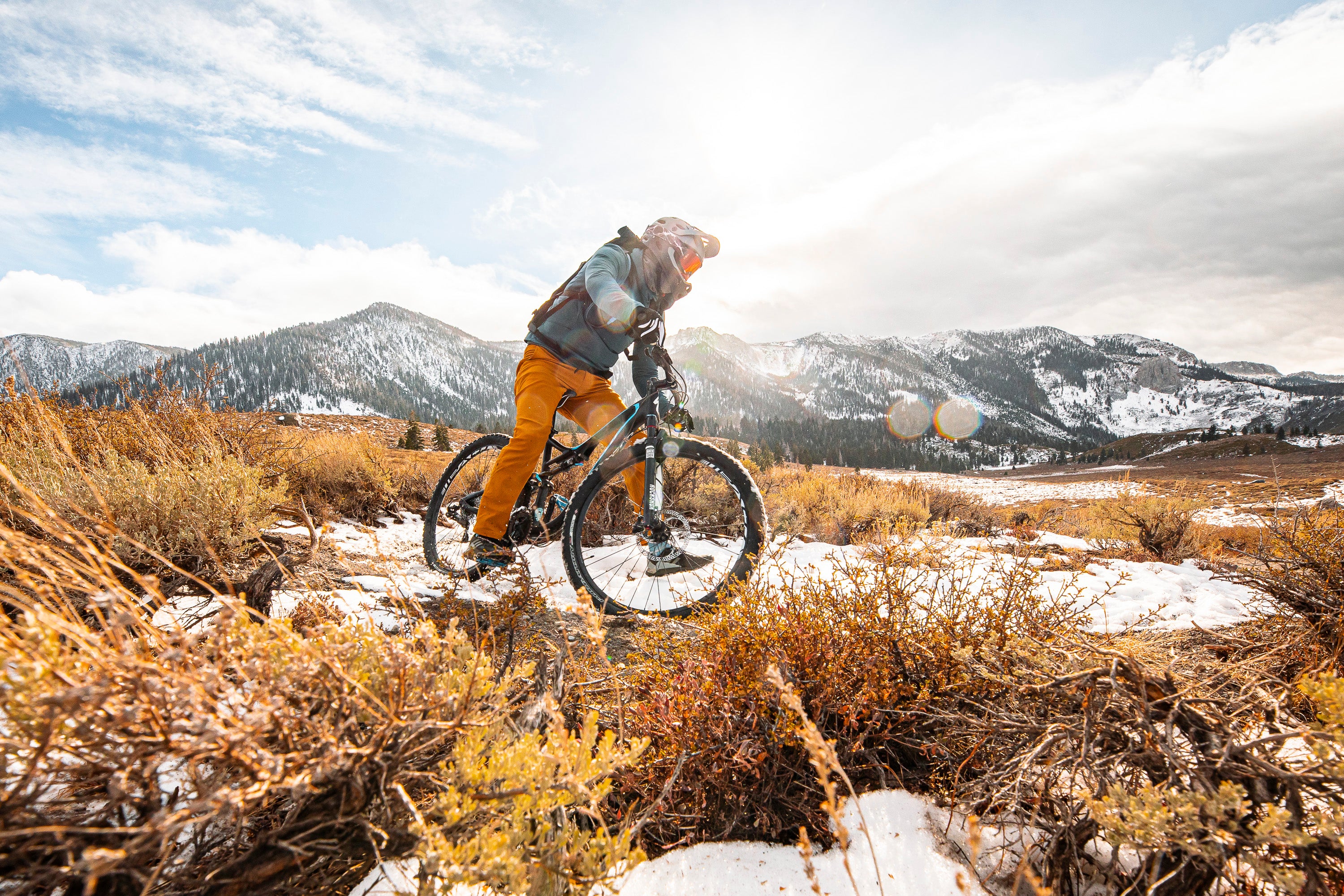 We're Hiring - LIVSN Operations Manager