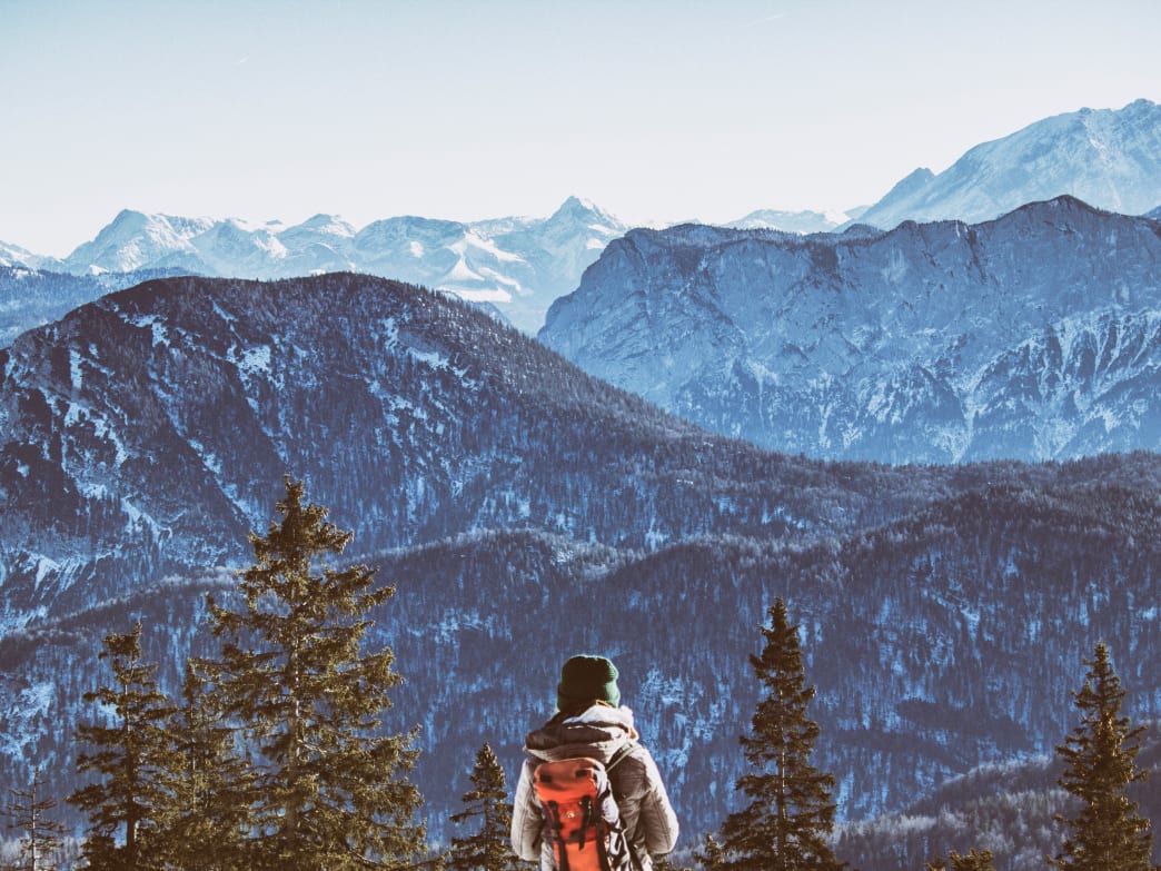 Five Ways to Stay Warm on Winter Hikes