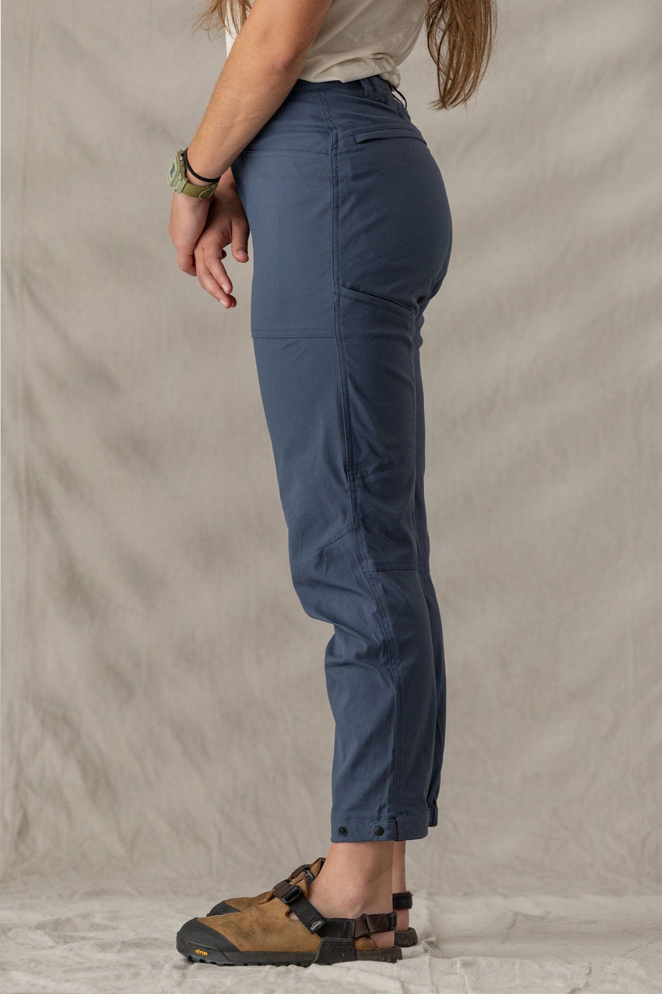 Livsn Designs Bottoms Women's Ecotrek Trail Crop Pant